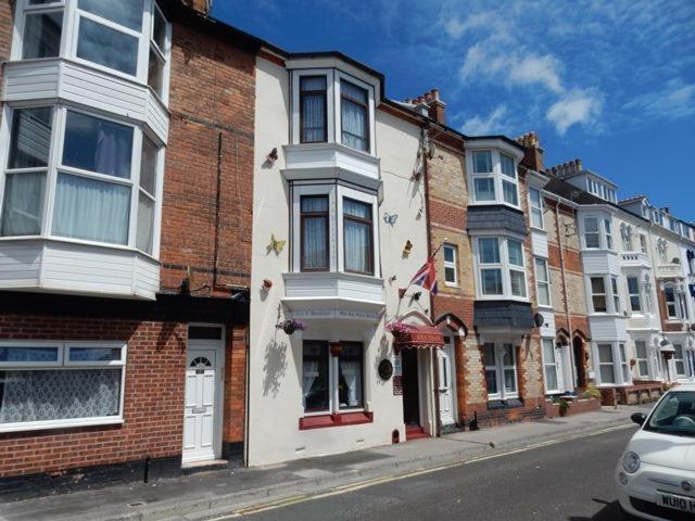 Marjune Guest House Weymouth Bagian luar foto
